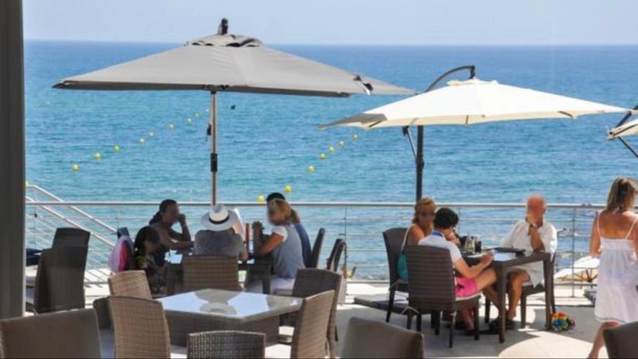 Mi Capricho 3-5 Beachfront- Apartment With Sea Views In Costa Del Sol Sitio de Calahonda Exterior photo
