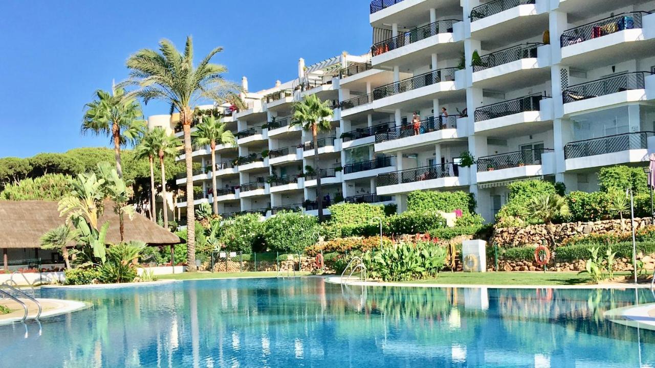 Mi Capricho 3-5 Beachfront- Apartment With Sea Views In Costa Del Sol Sitio de Calahonda Exterior photo