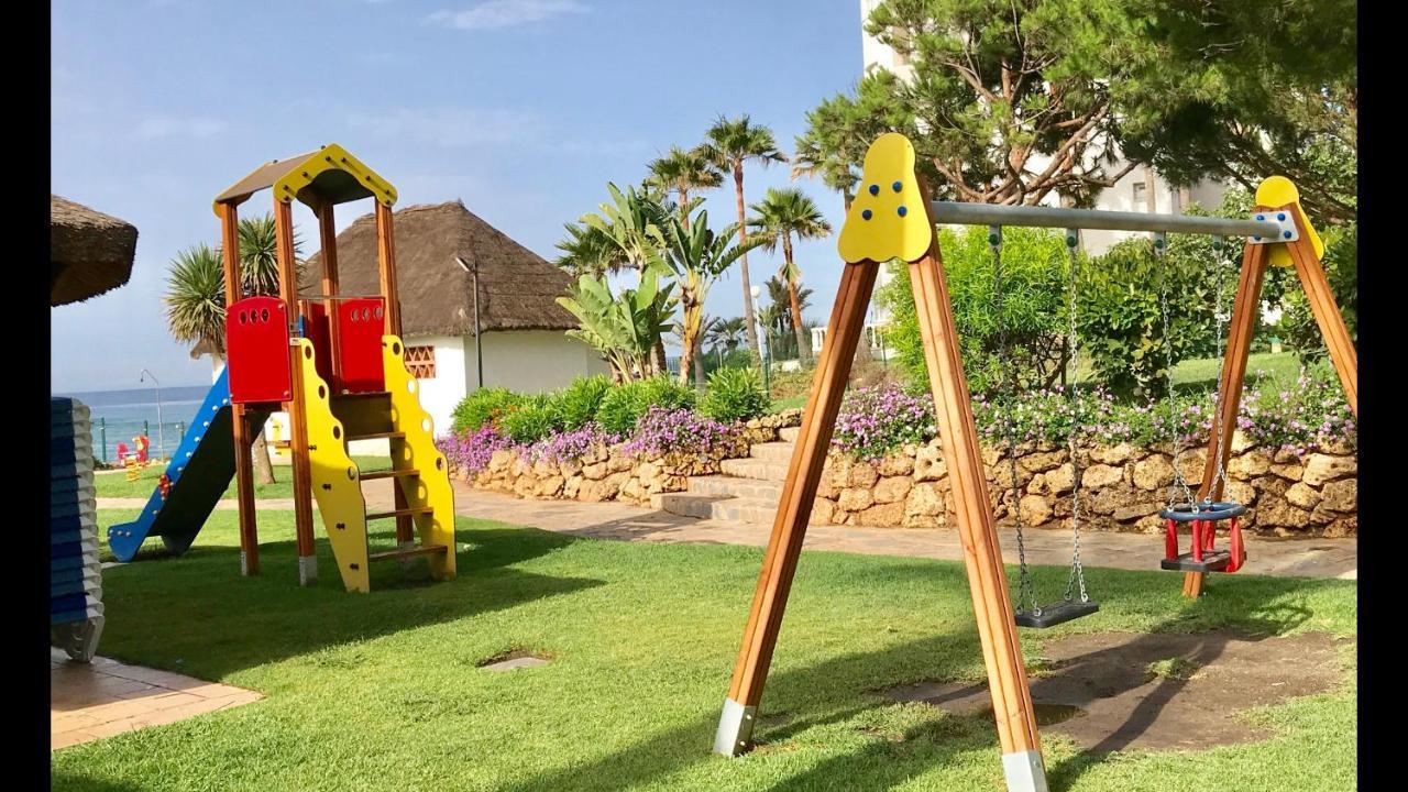 Mi Capricho 3-5 Beachfront- Apartment With Sea Views In Costa Del Sol Sitio de Calahonda Exterior photo