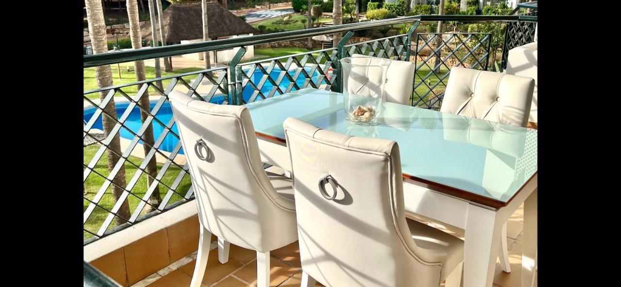 Mi Capricho 3-5 Beachfront- Apartment With Sea Views In Costa Del Sol Sitio de Calahonda Exterior photo